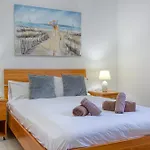 Appartement Lovely 1br With Private Balcony In By 360 Estates *