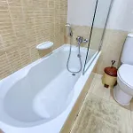 Lovely 1br With Private Balcony In By 360 Estates