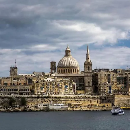 Lägenhet Lovely 1br With Private Balcony In By 360 Estates Gzira