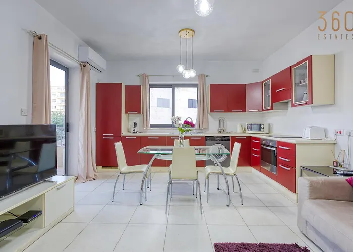 Lovely 1br With Private Balcony In By 360 Estates Apartament