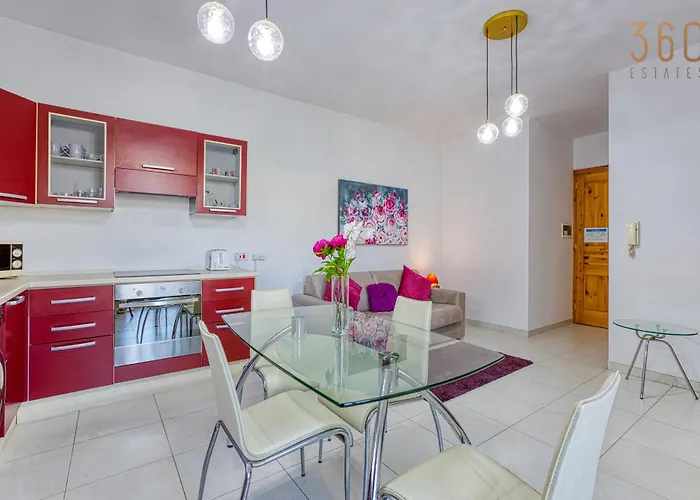 Apartament Lovely 1br With Private Balcony In By 360 Estates Gzira