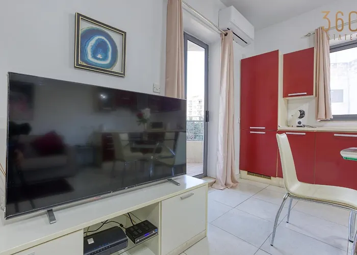 Lovely 1br With Private Balcony In By 360 Estates Daire *